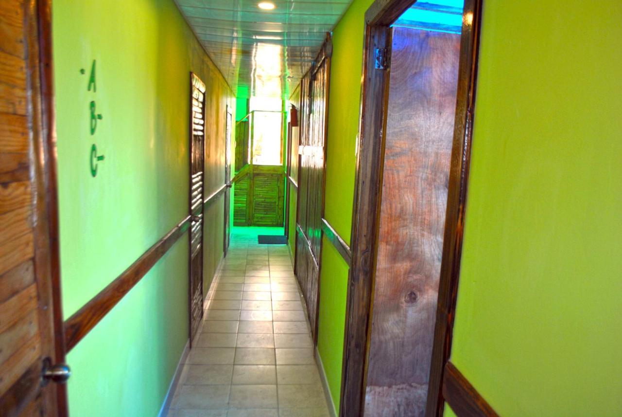 Hostel Eco Punta Cana Exterior foto